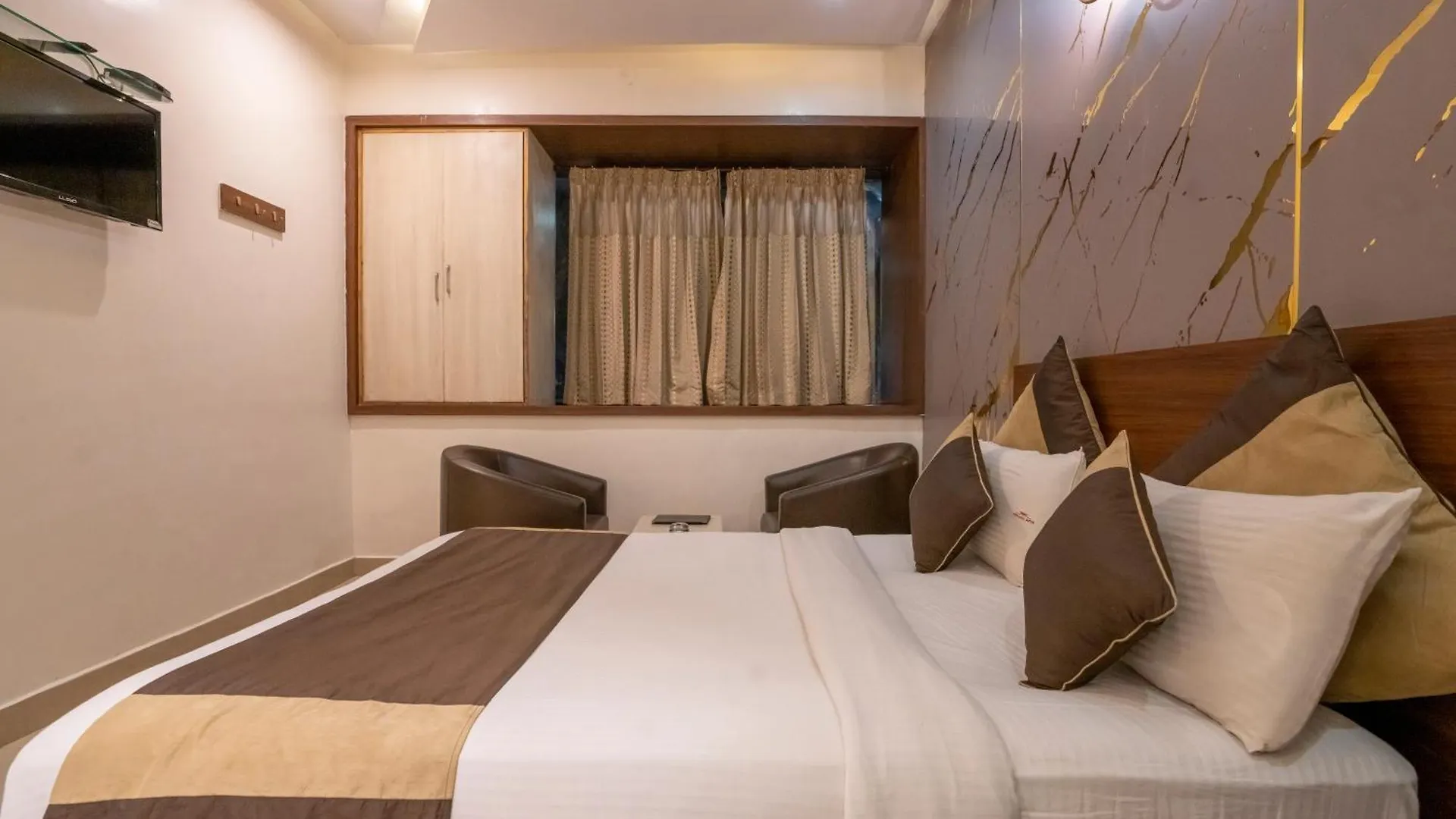 Aishwarya Suites Mysore 0*,  Inde