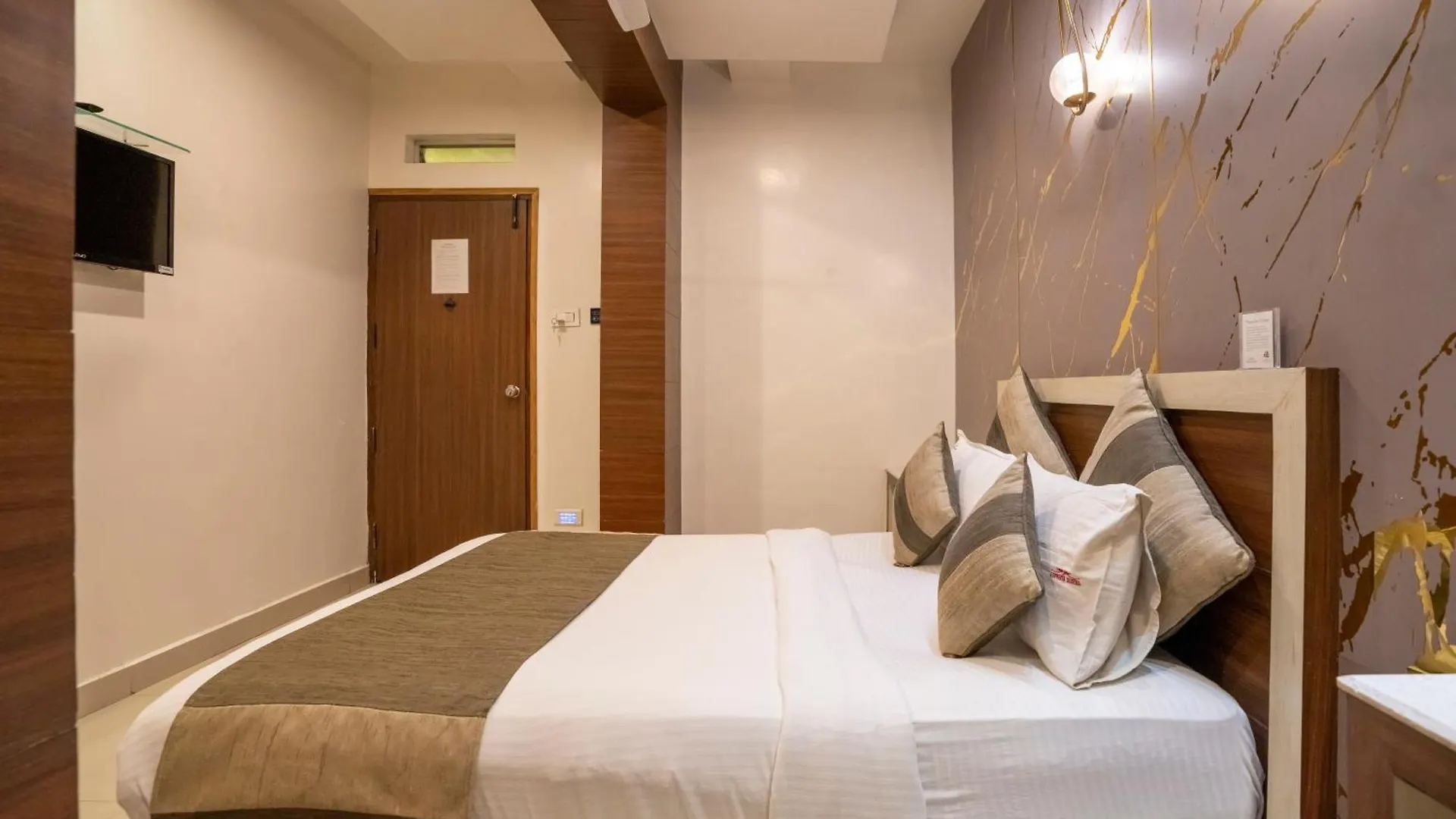 Aishwarya Suites Mysore