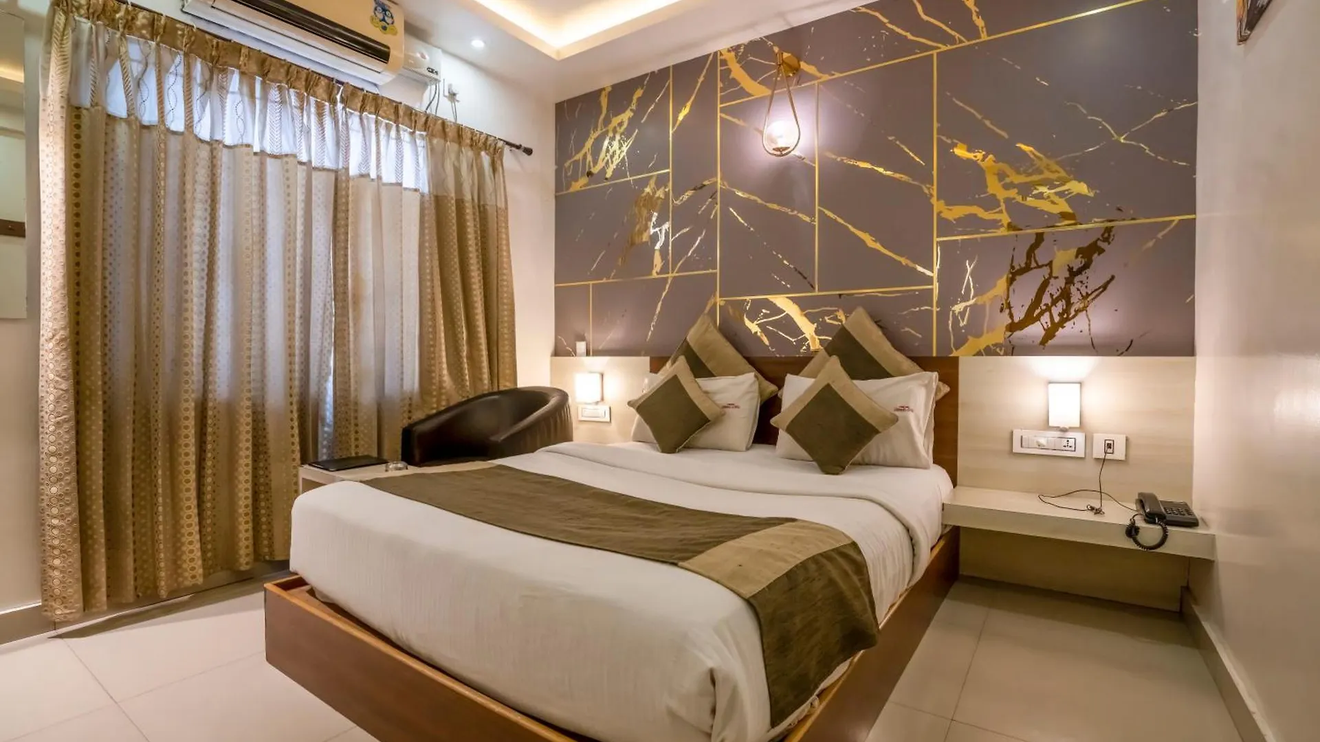 Lodge Aishwarya Suites Mysore Inde
